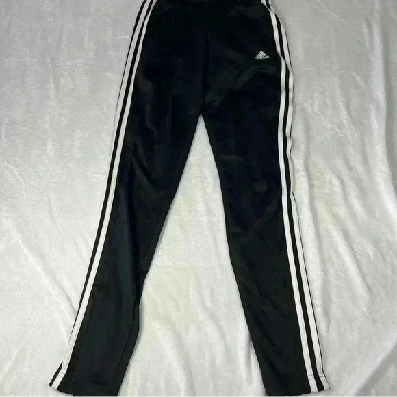 Adidas Pants Signature 3 Stripes with Zipper ankle Size 4-6 - Picture 3 of 9